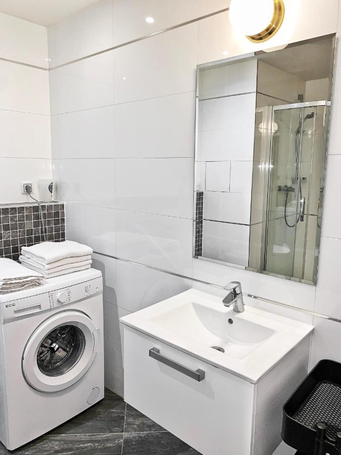 Enjoy In Garden Apartment Prague Ngoại thất bức ảnh